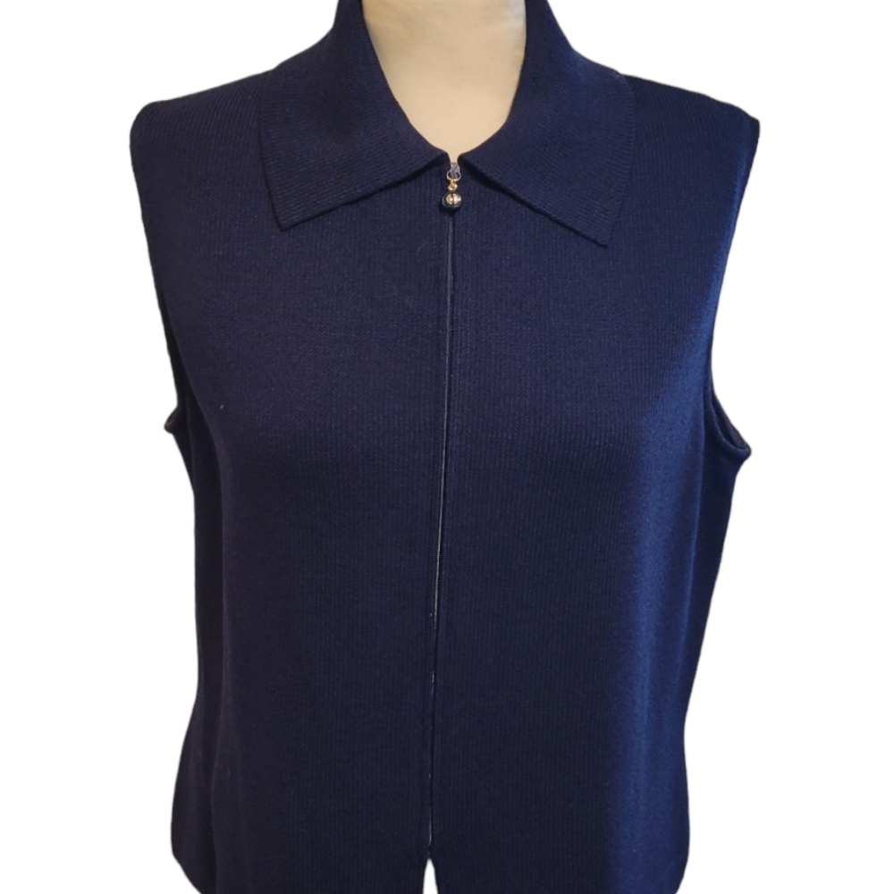 St. John zipper vest